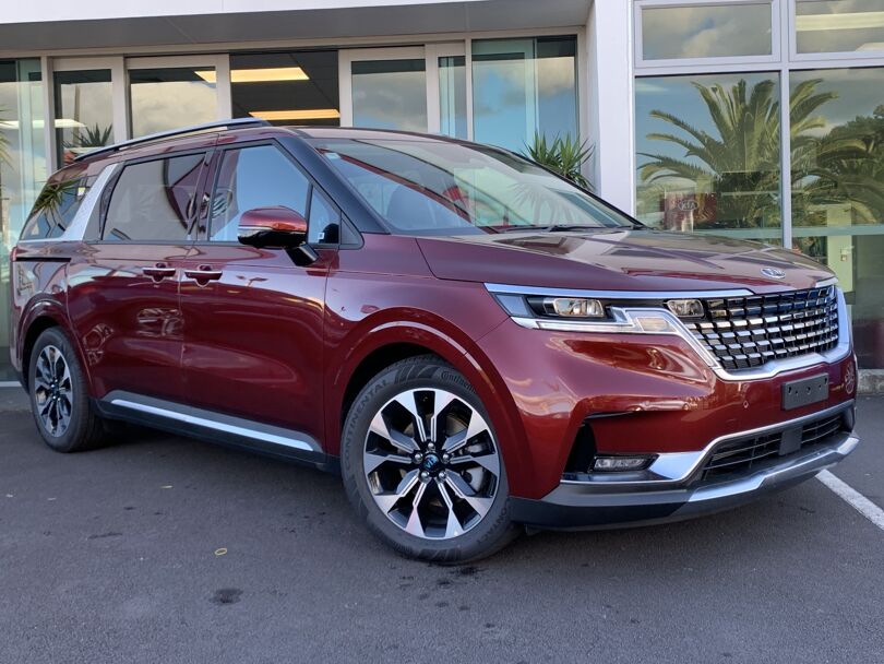 2023 Kia Carnival 1