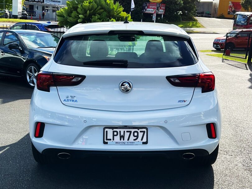 2018 Holden Astra 4