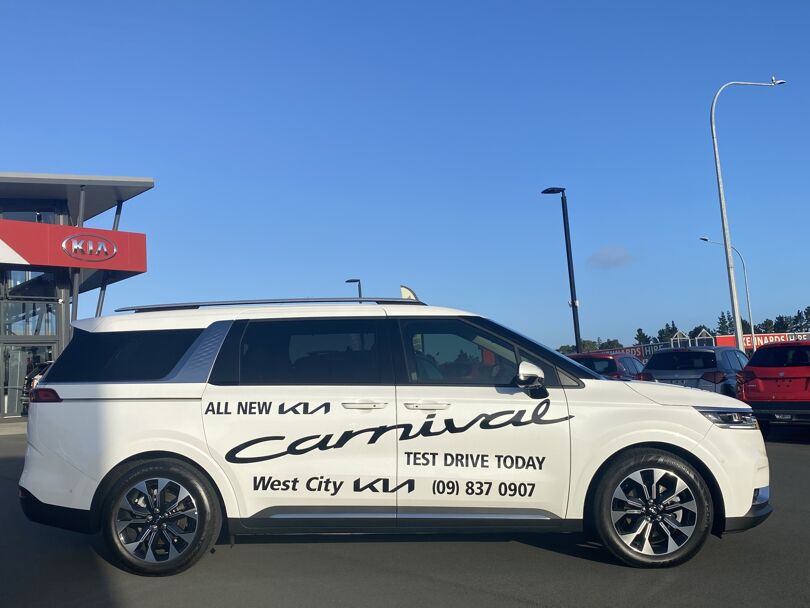 2021 Kia Carnival 3