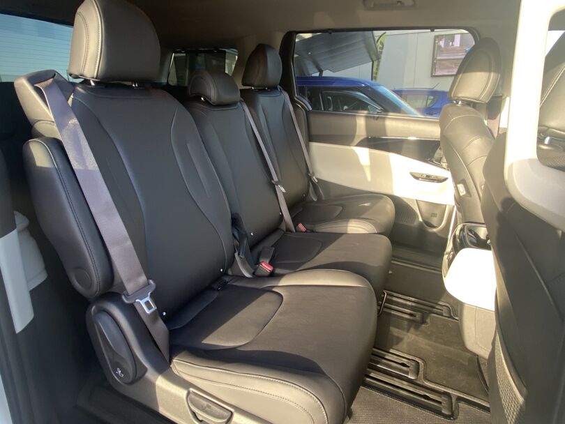 2021 Kia Carnival 15