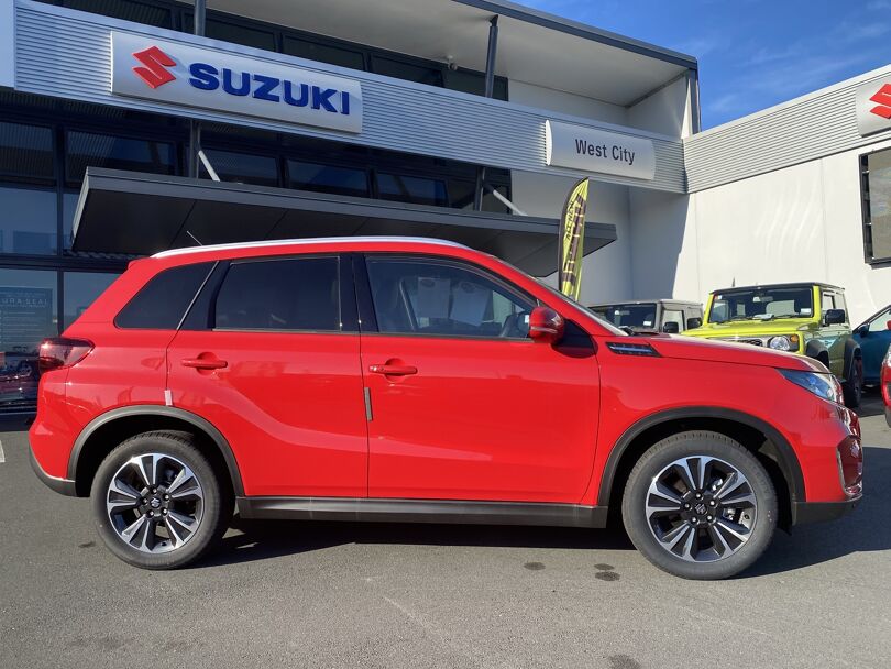 2022 Suzuki Vitara 3