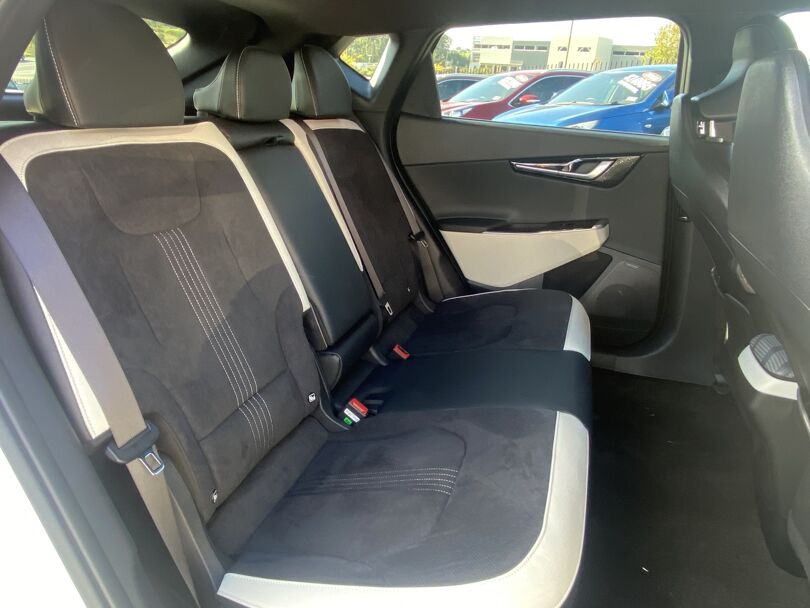 2022 Kia EV6 17