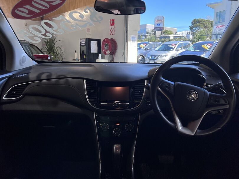 2019 Holden Trax 10
