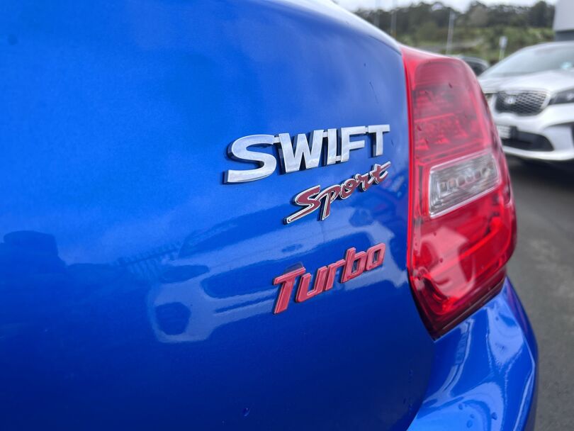 2018 Suzuki Swift 5
