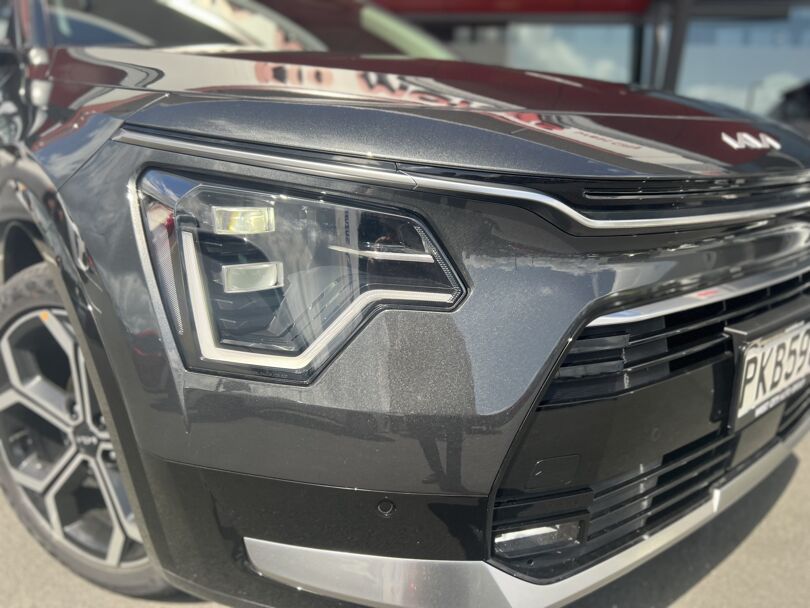 2023 Kia Niro 5