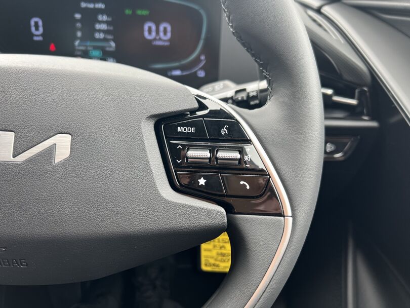 2023 Kia Niro 19