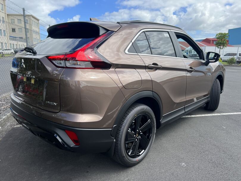 2023 Mitsubishi Eclipse Cross 8