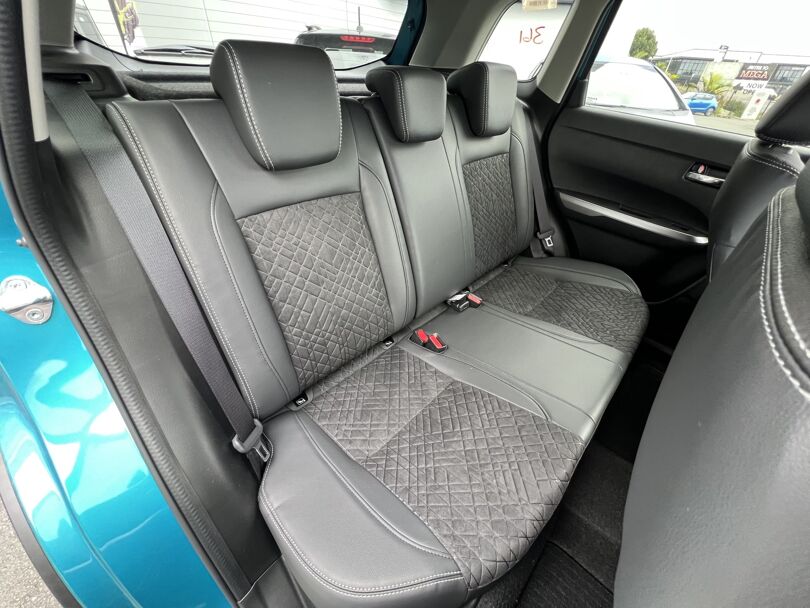 2023 Suzuki Vitara 9