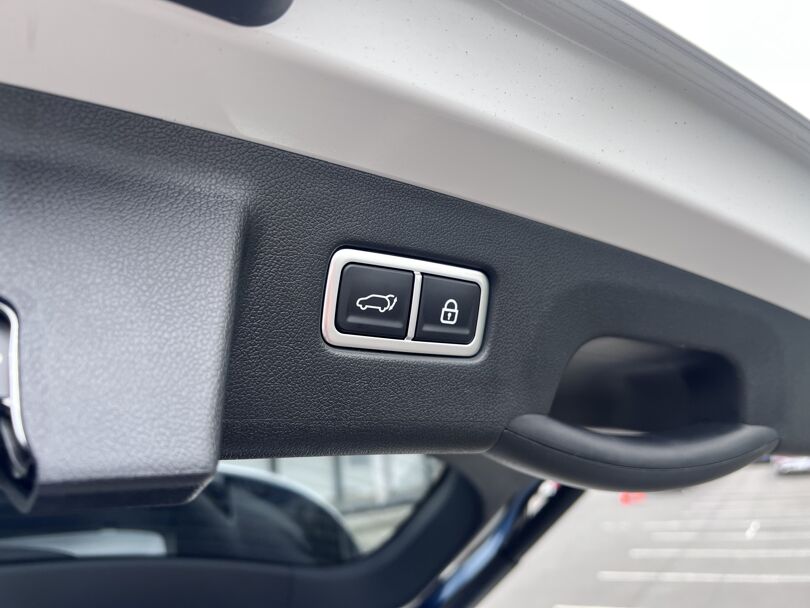 2023 Kia Sorento 12
