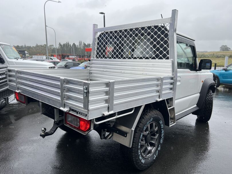 2023 Suzuki Jimny 7