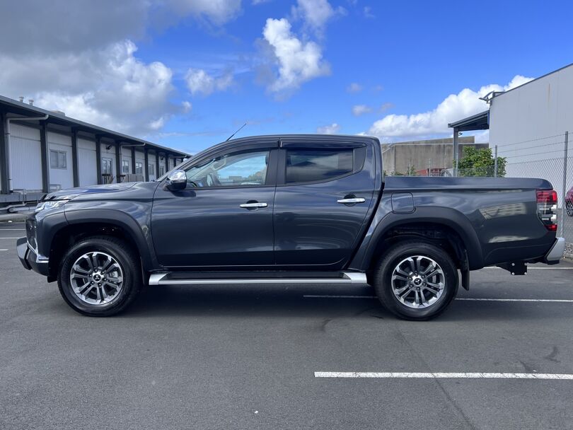 2023 Mitsubishi Triton 12