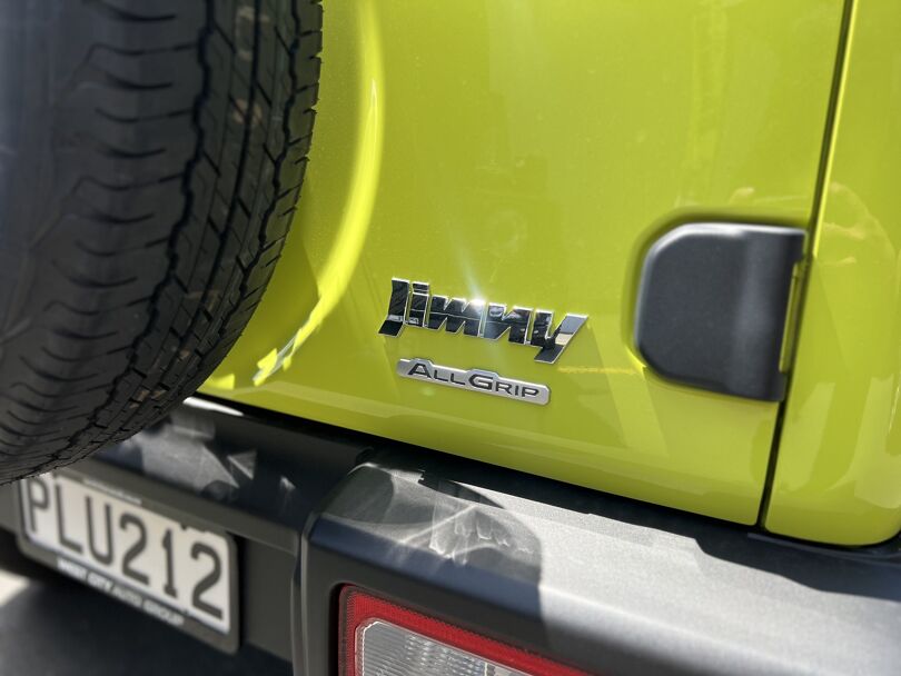 2023 Suzuki Jimny 9