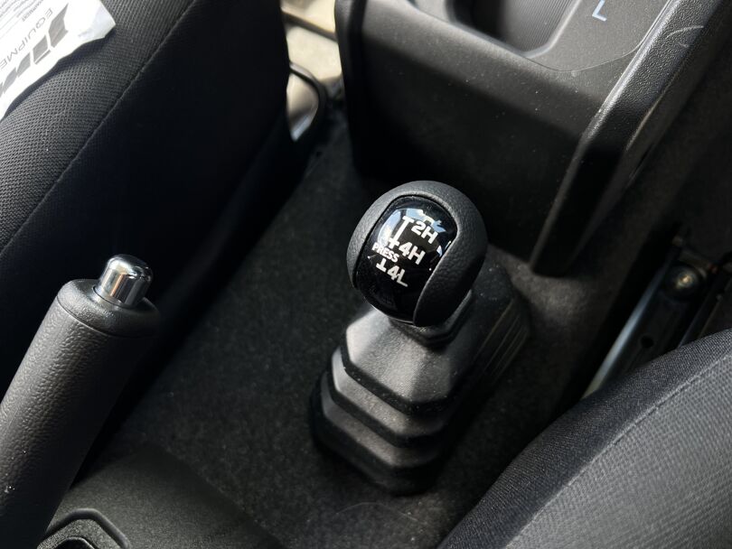 2023 Suzuki Jimny 20
