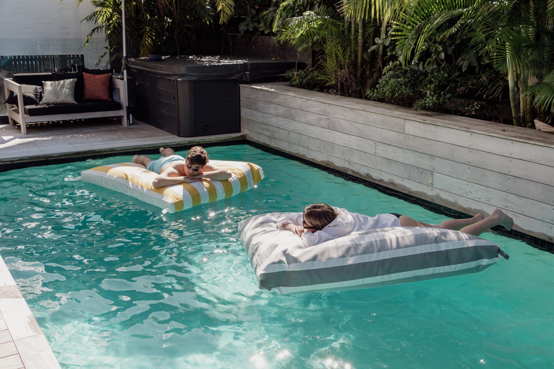 pool bean bags bunnings