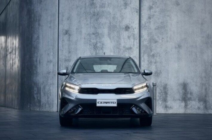 Cerato Gallery 