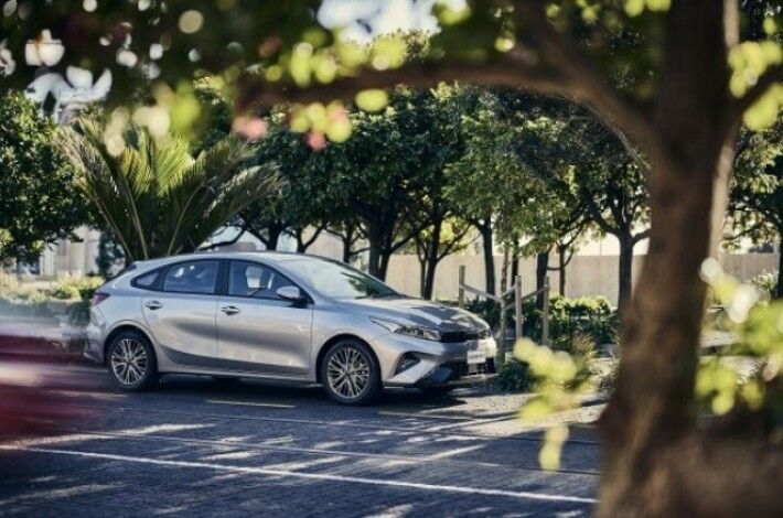 Cerato Gallery 