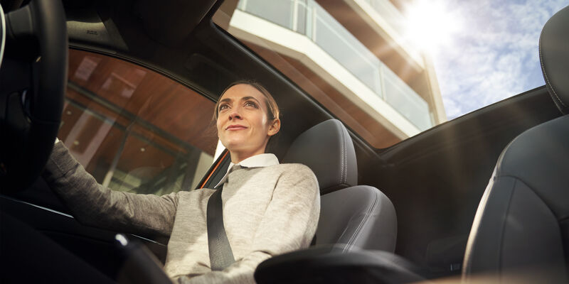 ASX VRX pampers you with Leather-Appointed Interior, heated front seats, Panoramic Roof and spirits you along with a 2.4L Engine.