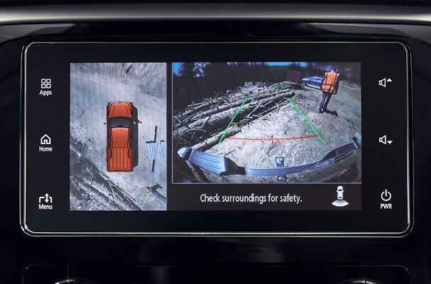 The multi around view monitor clearly shows all obstacles around the vehicle and the super select 4WD system gives you easy access to the settings you need.